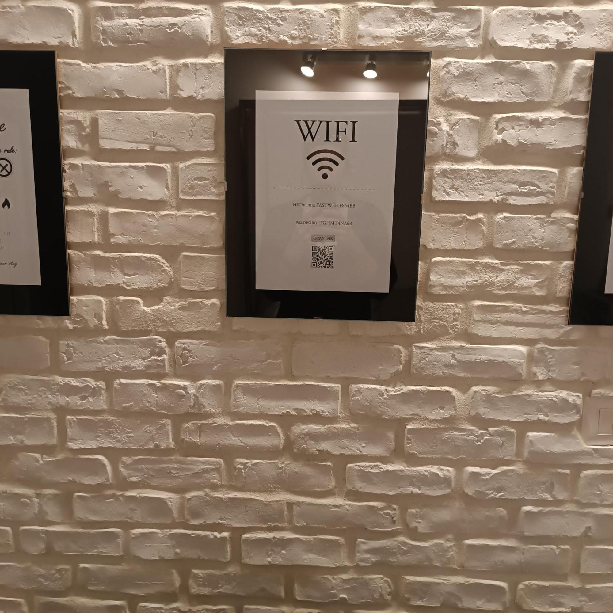 White Apartment Rom Exterior foto